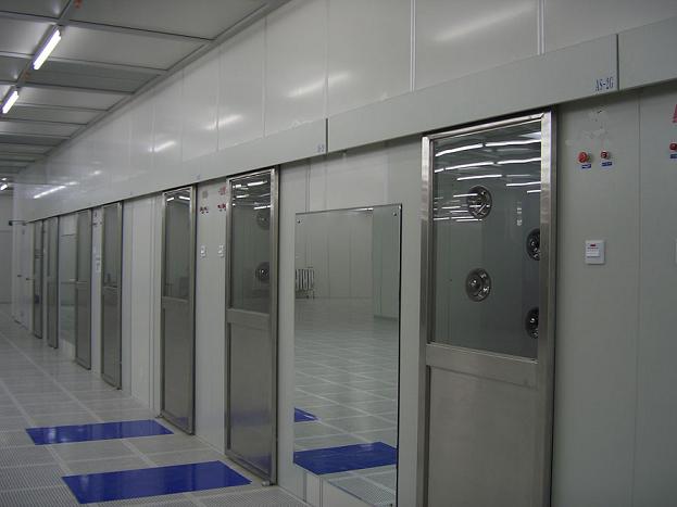 什么叫自動感應(yīng)平移門貨淋室?